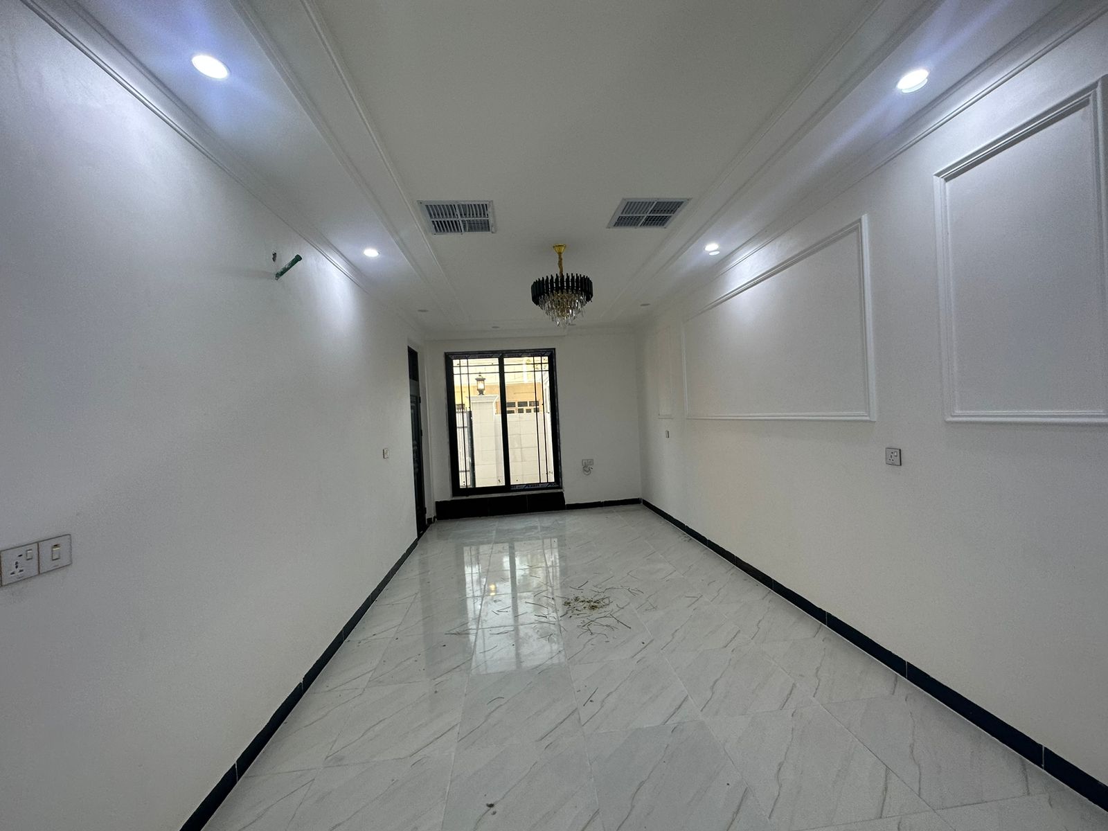 House for sale In 5 Hasarokan